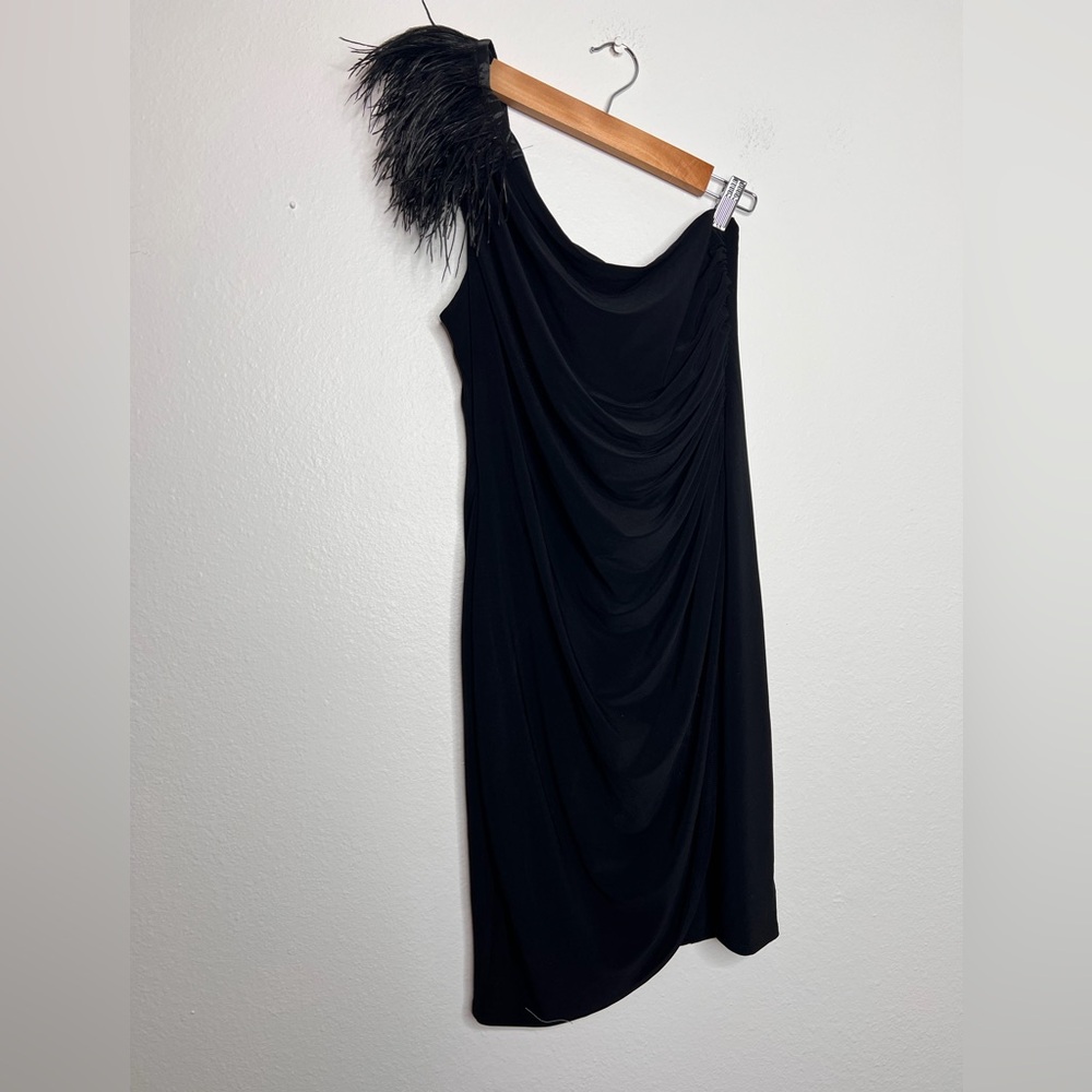 Bisou Bisou by Michele Bohbot One-Shoulder Black Feather-Cocktail Dress Size 12 - Picture 2 of 4